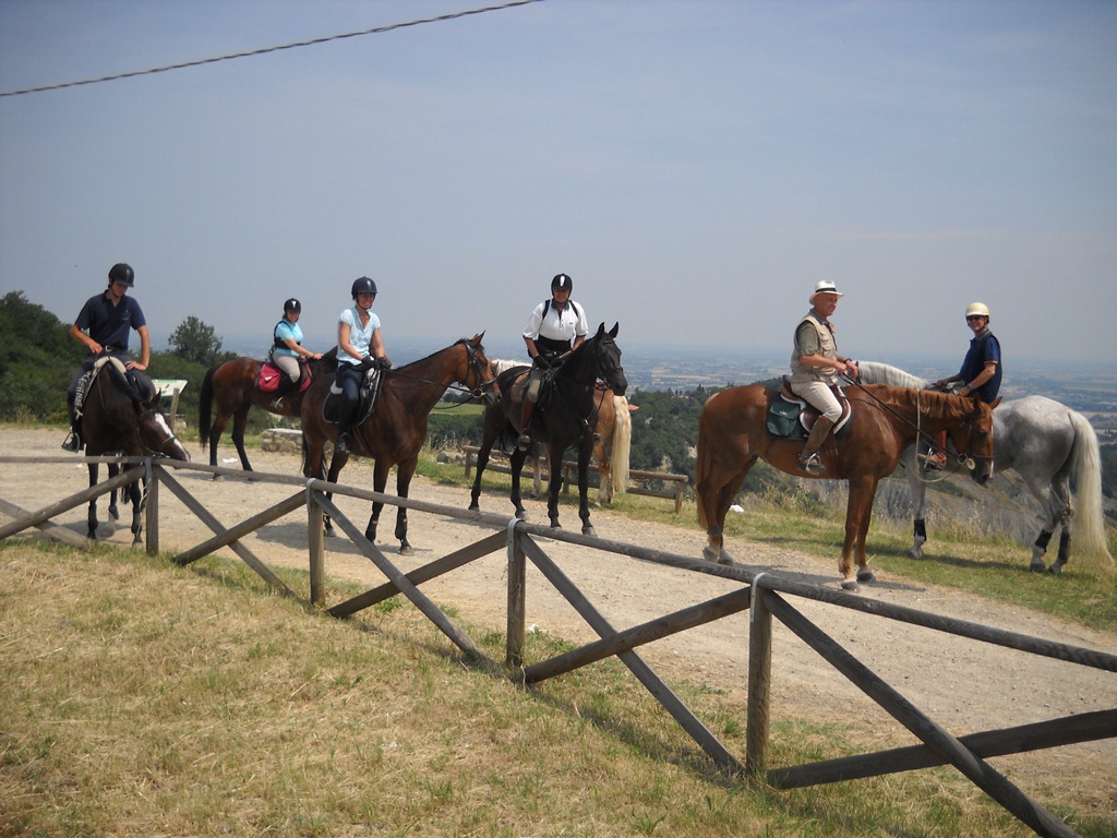 In autunno il turismo equestre Fise porta nel Parco dei Gessi