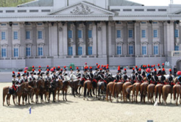 Il Carosello dei carabinieri al giubileo della Regina Elisabetta