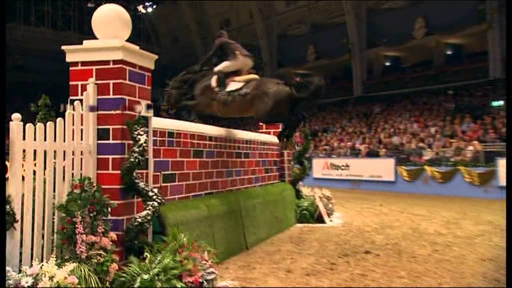 Ancora una vittoria per Luca Moneta all’Olympia Horse Show