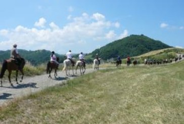 Trekking Fise Emilia Romagna, in sella per l’Unità