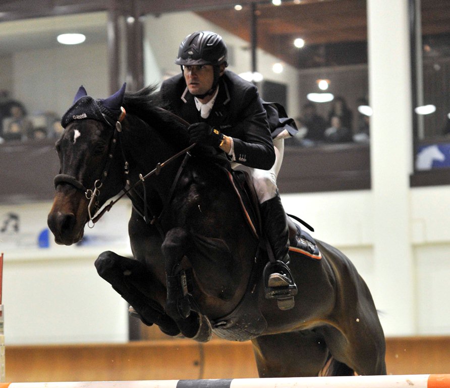 E’ di Antonio Alfonso l’ultimo Gran Premio del 2011 all’Horses Riviera Resort
