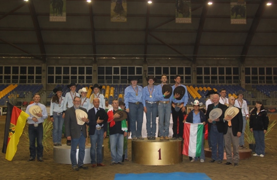 Gli azzurri Juniores e Young Riders del reining conquistano l’oro europeo