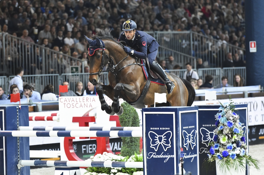 Emilio Bicocchi vola in alto ad Al Ain e conquista il secondo posto in Gran Premio